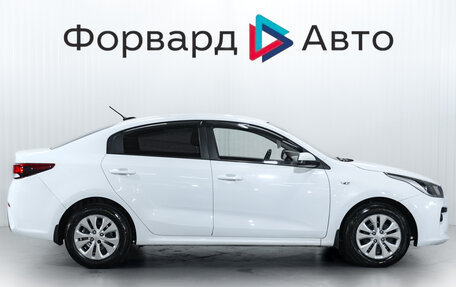KIA Rio IV, 2019 год, 1 099 900 рублей, 8 фотография