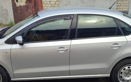 Volkswagen Polo VI (EU Market), 2012 год, 1 100 000 рублей, 3 фотография