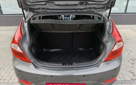 Hyundai Solaris II рестайлинг, 2011 год, 715 000 рублей, 17 фотография