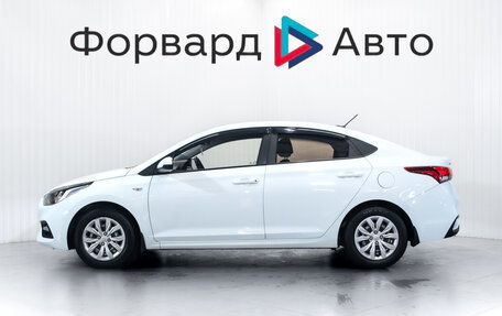 Hyundai Solaris II рестайлинг, 2017 год, 1 200 000 рублей, 4 фотография