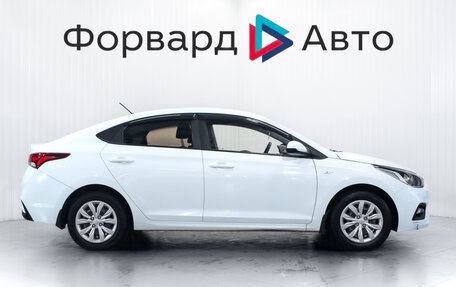 Hyundai Solaris II рестайлинг, 2017 год, 1 200 000 рублей, 8 фотография