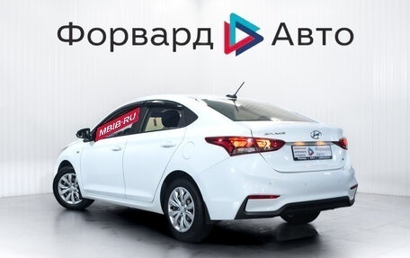 Hyundai Solaris II рестайлинг, 2017 год, 1 200 000 рублей, 5 фотография
