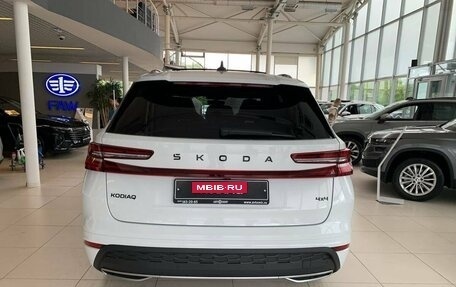 Skoda Kodiaq, 2025 год, 5 500 000 рублей, 3 фотография