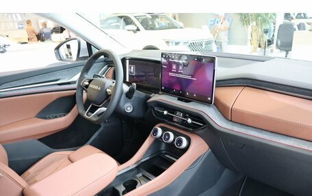 Skoda Kodiaq, 2025 год, 5 500 000 рублей, 14 фотография