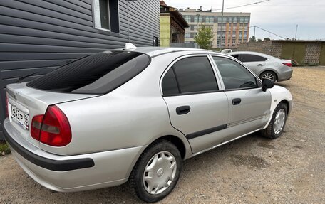 Mitsubishi Carisma I, 2002 год, 205 000 рублей, 3 фотография