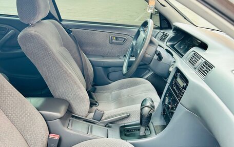 Toyota Camry, 2001 год, 425 000 рублей, 6 фотография