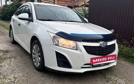 Chevrolet Cruze II, 2013 год, 780 000 рублей, 2 фотография