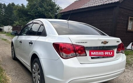 Chevrolet Cruze II, 2013 год, 780 000 рублей, 9 фотография