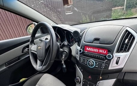Chevrolet Cruze II, 2013 год, 780 000 рублей, 12 фотография