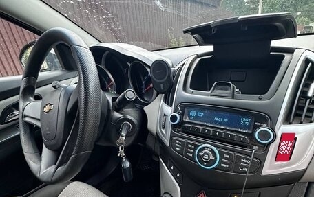 Chevrolet Cruze II, 2013 год, 780 000 рублей, 17 фотография