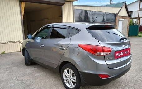 Hyundai ix35 I рестайлинг, 2013 год, 1 495 000 рублей, 2 фотография