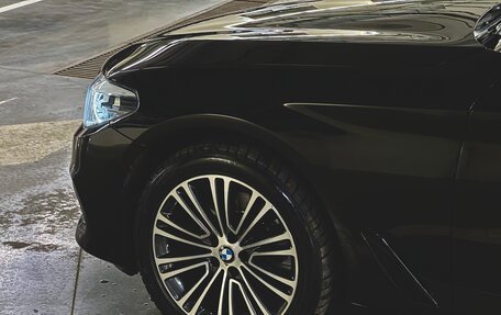 BMW 5 серия, 2019 год, 3 290 000 рублей, 13 фотография