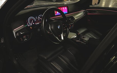 BMW 5 серия, 2019 год, 3 290 000 рублей, 9 фотография