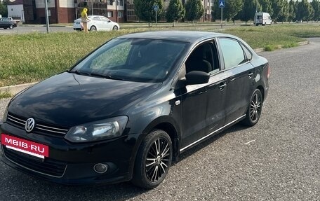 Volkswagen Polo VI (EU Market), 2012 год, 600 000 рублей, 2 фотография