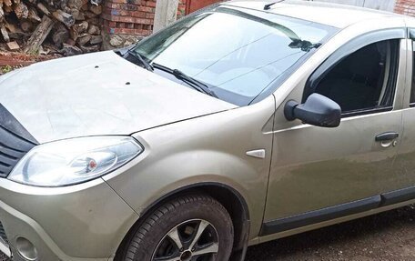 Renault Sandero I, 2011 год, 400 000 рублей, 3 фотография