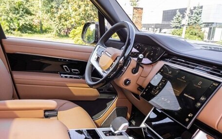 Land Rover Range Rover IV рестайлинг, 2023 год, 11 900 000 рублей, 4 фотография