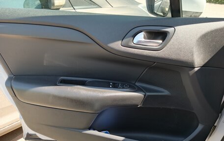 Citroen C4 II рестайлинг, 2013 год, 600 000 рублей, 8 фотография