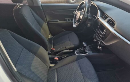 KIA Rio IV, 2020 год, 1 200 000 рублей, 10 фотография