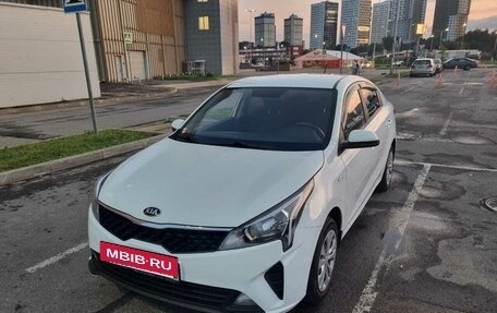 KIA Rio IV, 2020 год, 1 200 000 рублей, 7 фотография