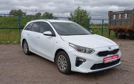 KIA cee'd III, 2021 год, 1 828 000 рублей, 2 фотография