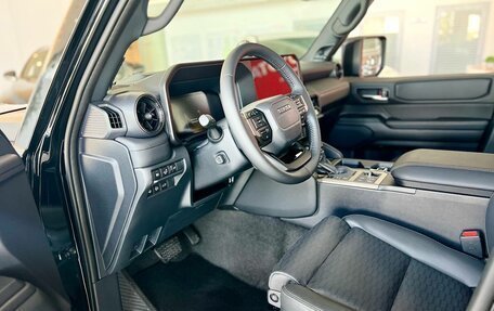 Toyota Land Cruiser Prado, 2025 год, 11 200 000 рублей, 12 фотография
