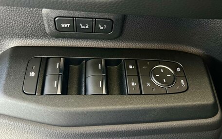 Toyota Land Cruiser Prado, 2025 год, 11 200 000 рублей, 25 фотография