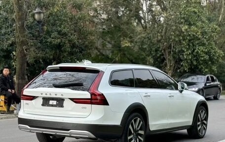 Volvo V90 Cross Country I рестайлинг, 2022 год, 3 730 000 рублей, 4 фотография