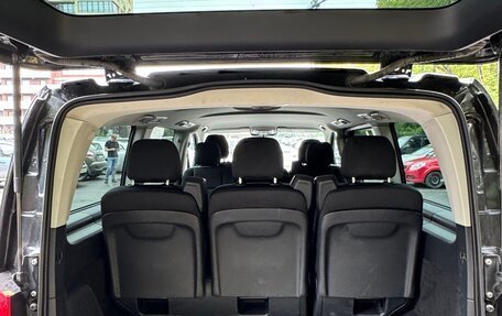 Mercedes-Benz Vito, 2018 год, 3 000 000 рублей, 15 фотография