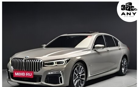 BMW 7 серия, 2021 год, 5 800 000 рублей, 1 фотография