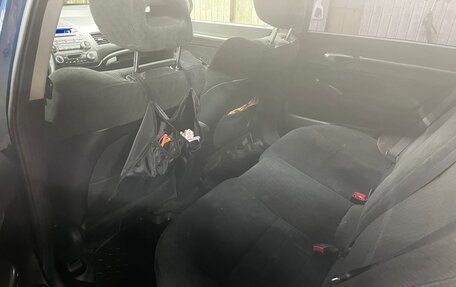 Honda Civic VIII, 2010 год, 750 000 рублей, 12 фотография