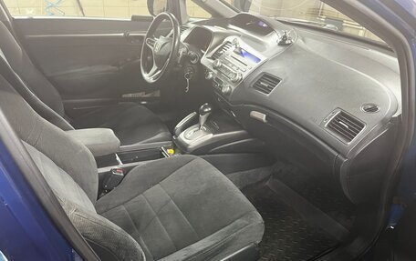 Honda Civic VIII, 2010 год, 750 000 рублей, 11 фотография