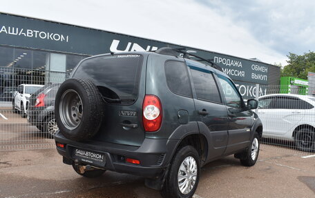 Chevrolet Niva I рестайлинг, 2017 год, 770 000 рублей, 5 фотография