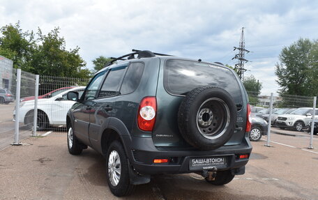 Chevrolet Niva I рестайлинг, 2017 год, 770 000 рублей, 4 фотография