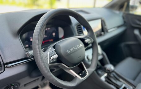 Skoda Karoq I, 2025 год, 4 350 000 рублей, 10 фотография