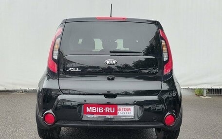 KIA Soul II рестайлинг, 2015 год, 1 290 000 рублей, 6 фотография