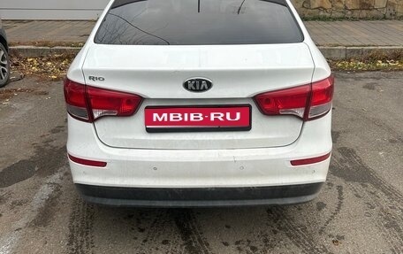 KIA Rio III рестайлинг, 2015 год, 870 000 рублей, 1 фотография