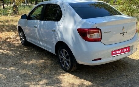 Renault Logan II, 2016 год, 750 000 рублей, 1 фотография