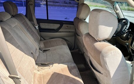 Toyota Land Cruiser 100 рестайлинг 2, 2007 год, 1 850 000 рублей, 13 фотография