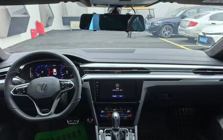 Volkswagen Passat CC, 2024 год, 3 430 000 рублей, 4 фотография
