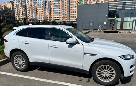 Jaguar F-Pace, 2017 год, 2 350 000 рублей, 8 фотография
