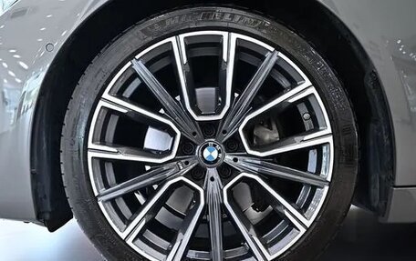 BMW 7 серия, 2022 год, 5 480 000 рублей, 16 фотография