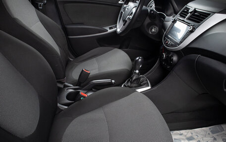Hyundai Solaris II рестайлинг, 2012 год, 829 000 рублей, 18 фотография