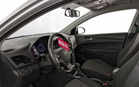 Hyundai Solaris II рестайлинг, 2021 год, 1 390 000 рублей, 2 фотография