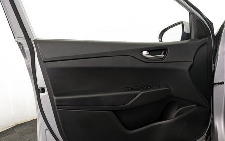 Hyundai Solaris II рестайлинг, 2021 год, 1 390 000 рублей, 10 фотография