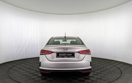Hyundai Solaris II рестайлинг, 2021 год, 1 390 000 рублей, 19 фотография