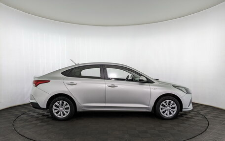 Hyundai Solaris II рестайлинг, 2021 год, 1 390 000 рублей, 21 фотография