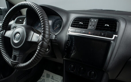 Volkswagen Polo VI (EU Market), 2011 год, 699 000 рублей, 8 фотография