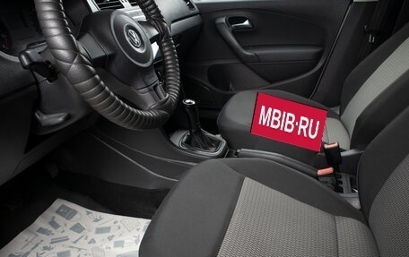 Volkswagen Polo VI (EU Market), 2011 год, 699 000 рублей, 11 фотография