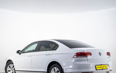 Volkswagen Passat B8 рестайлинг, 2016 год, 1 499 000 рублей, 6 фотография