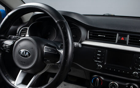 KIA Rio IV, 2018 год, 1 049 000 рублей, 11 фотография